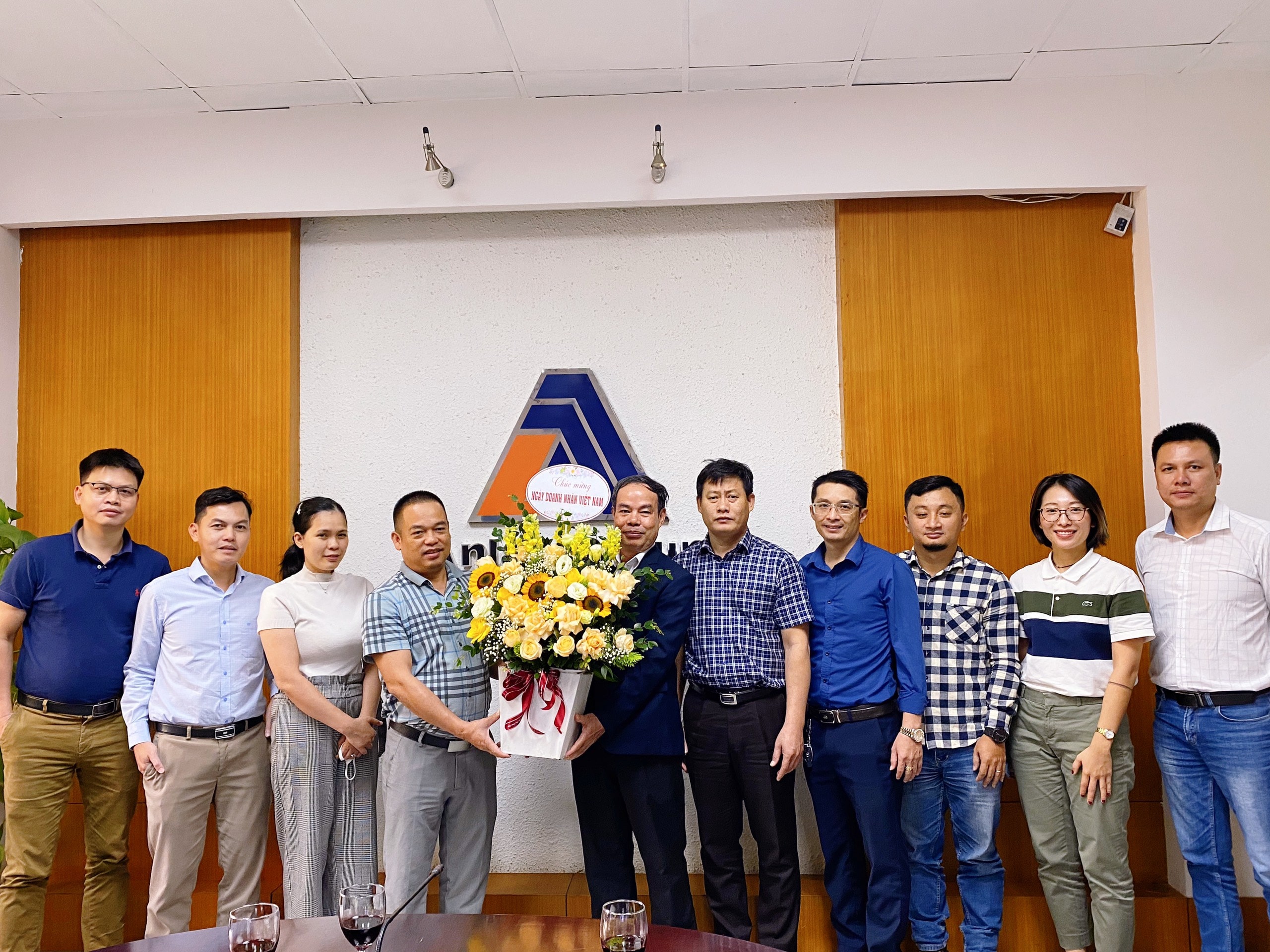Tập đoàn An Lạc chào mừng Ngày Doanh nhân Việt Nam 13/10/2022