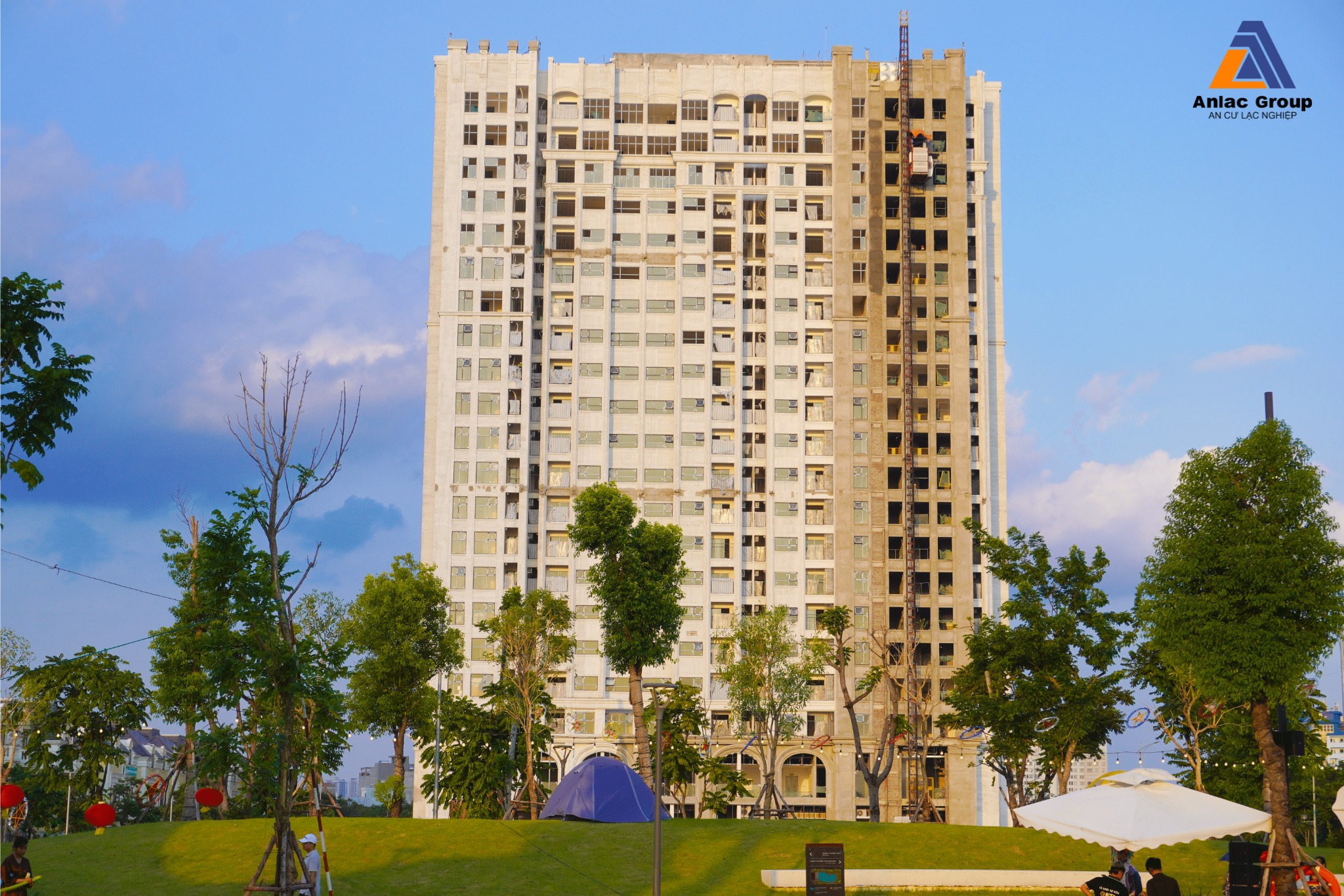Anlac Group cập nhật tiến độ thi công mới nhất Tổ hợp căn hộ cao cấp Moonlight 1 tháng 9/2023
