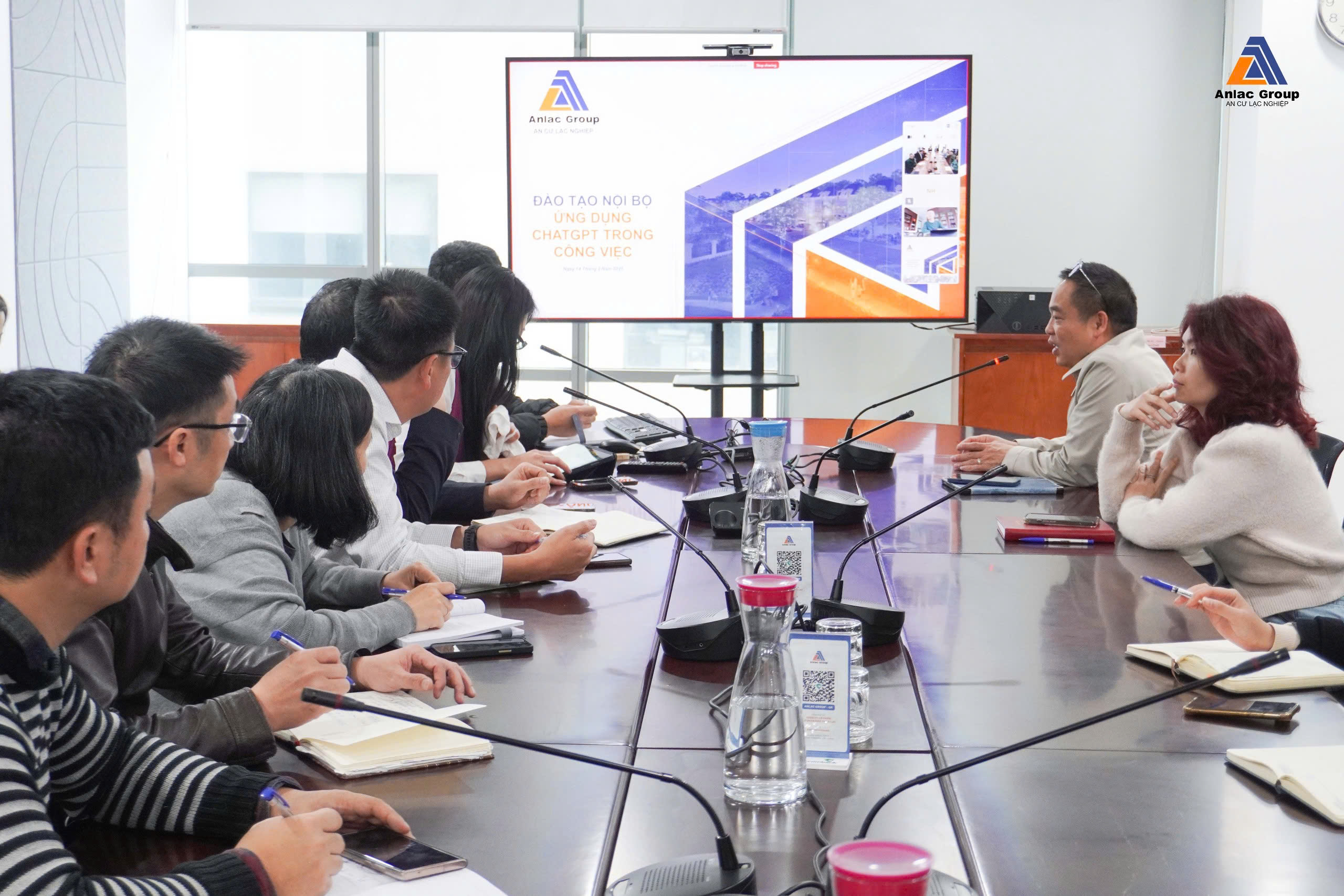 CHUYÊN ĐỀ ĐÀO TẠO NỘI BỘ ALG: ỨNG DỤNG CHAT GPT – TRỢ THỦ ĐẮC LỰC GIÚP TĂNG CƯỜNG HIỆU QUẢ CÔNG VIỆC VÀ NĂNG SUẤT LAO ĐỘNG